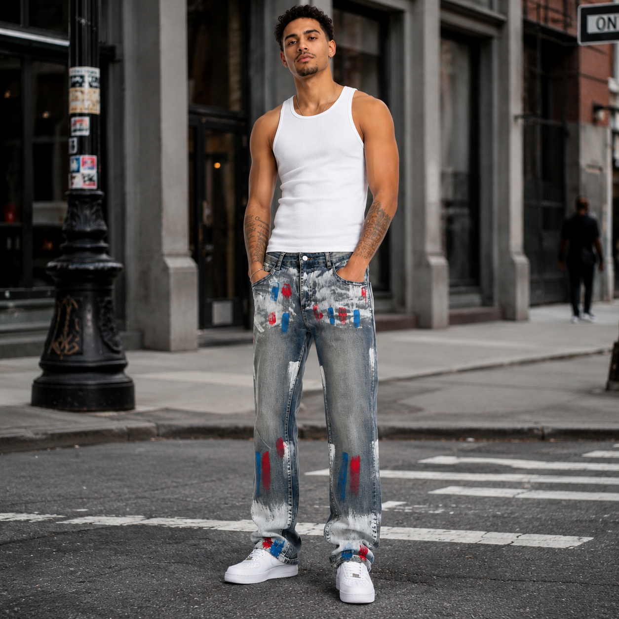HME Men’s Light Wash Relaxed Jeans
